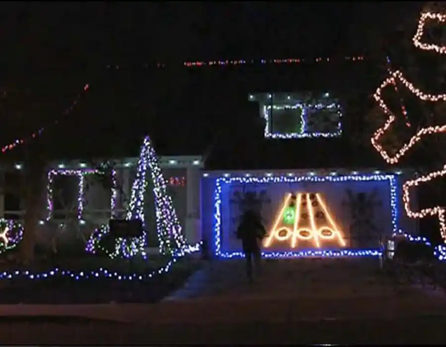 Ev Yılbaşı Işık Süslemeleri