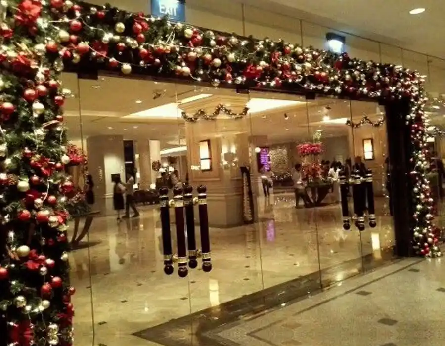 Mağaza Yılbaşı Süsleme