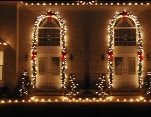 KÖŞK YILBAŞI IŞIK SÜSLEMESİ,