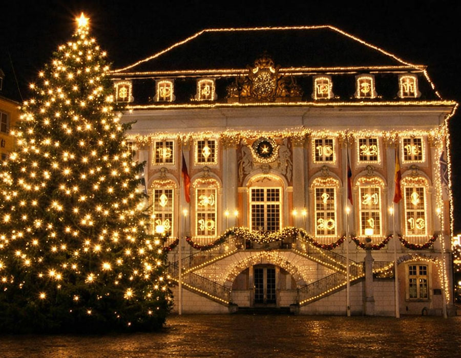 İstanbul Otel Açık Alanların Yılbaşı LED Işık Süsleme