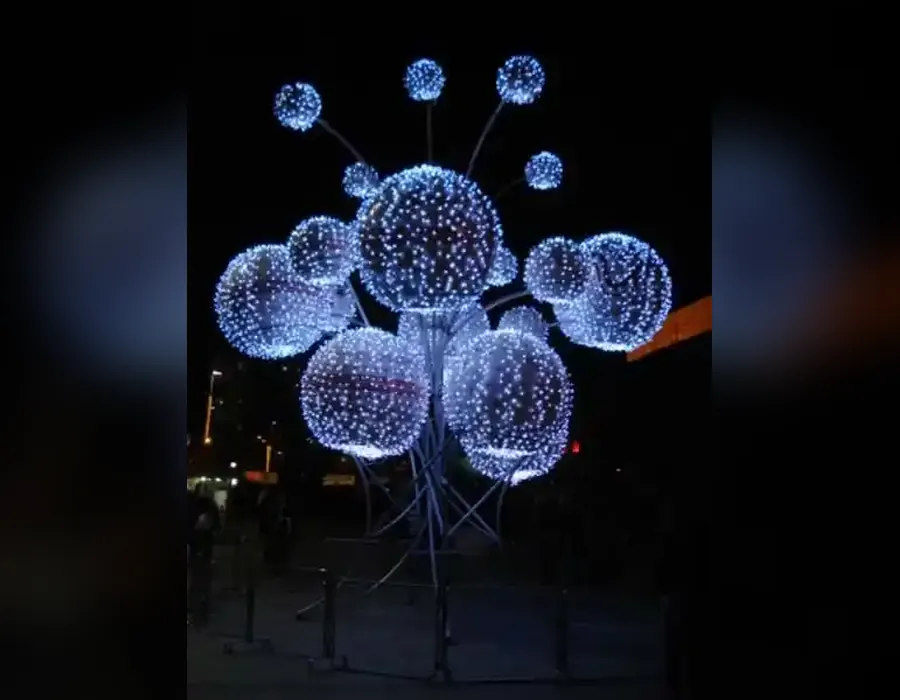 Meydan ışık süslemesi Meydan ışık süslemesi